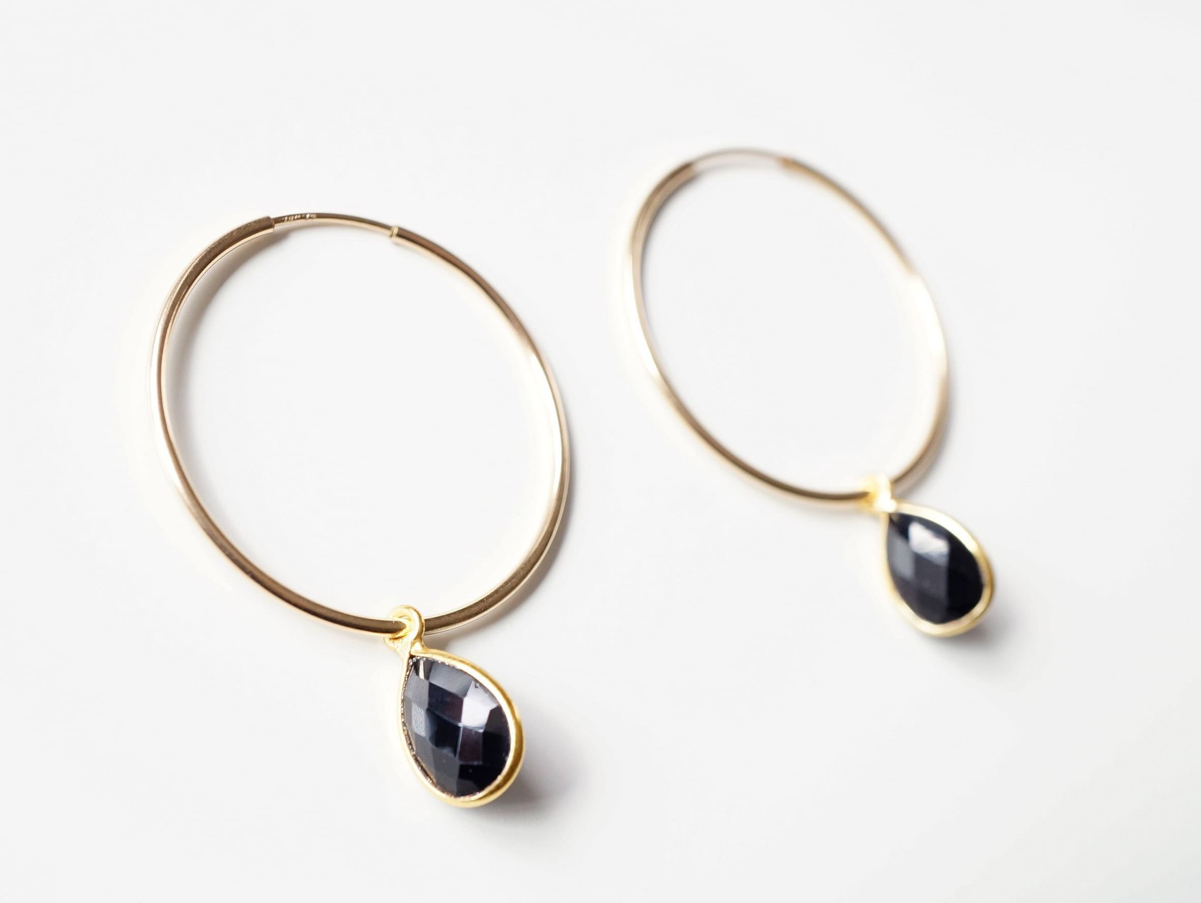 Black Spinel Gemstone Gold Large Hoop Earrings (Nuova) // Gifts for her // Handmade earrings // Minimalist jewelry