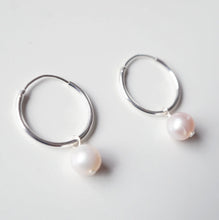 Load image into Gallery viewer, Pearl Sterling Silver Hoop Earrings (Lessi) // Gifts for her // Handmade earrings // Minimalist jewelry