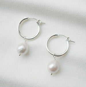 Baroque Pearl Gold Hoop Earrings (Claudette) // Bridal earrings // Handmade earrings // Wedding jewelry