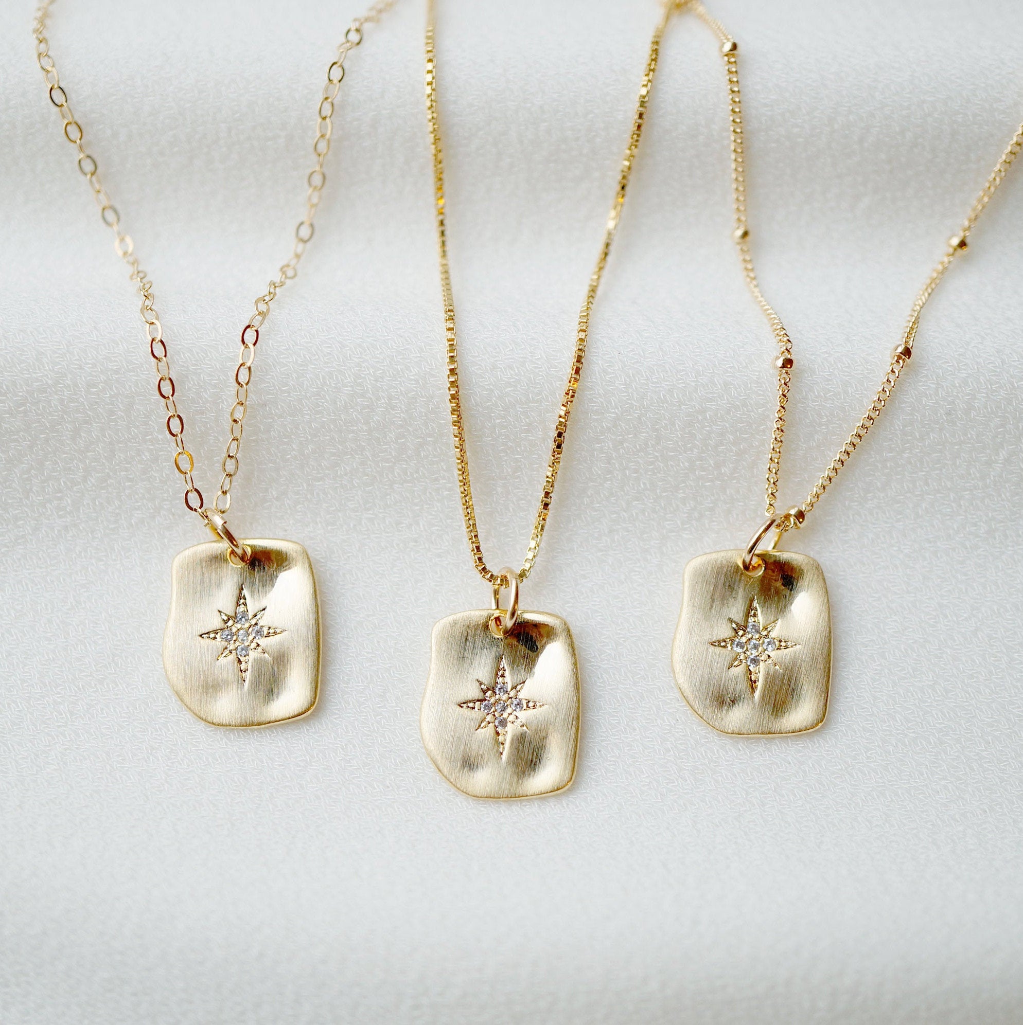 Gold North Star Note Necklace (Compass Paxton)