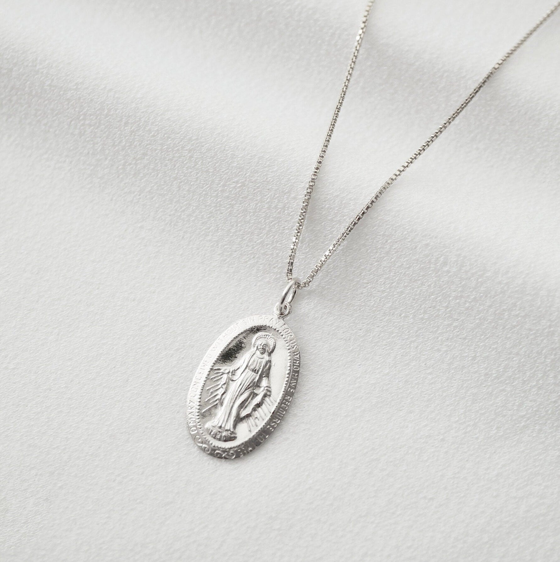 Blessed Mother Virgin Mary Sterling Silver Medallion Necklace (Mary Ce
