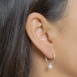 Pearl Sterling Silver Hoop Earrings (Lessi) // Gifts for her // Handmade earrings // Minimalist jewelry