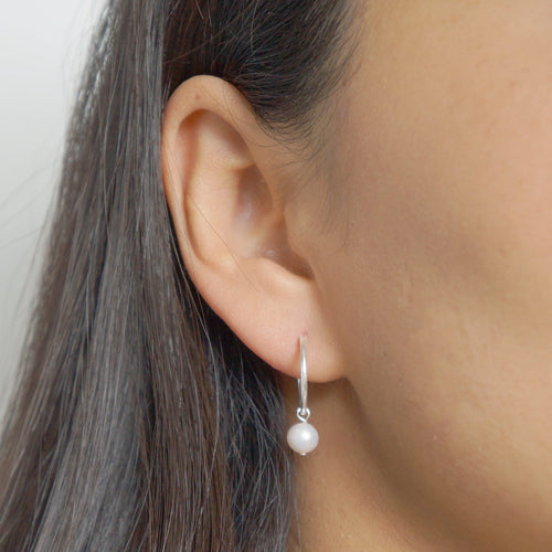 Pearl Sterling Silver Hoop Earrings (Lessi) // Gifts for her // Handmade earrings // Minimalist jewelry