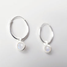 Load image into Gallery viewer, Garnet gemstones on Silver Hoop Earrings (Valais) // Gifts for her // Minimalist jewelry // January birthstone