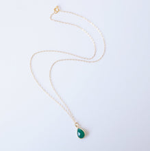Load image into Gallery viewer, Green Onyx Teardrop Gold Necklace (Toma) // Gift for her // Minimalist jewellery //