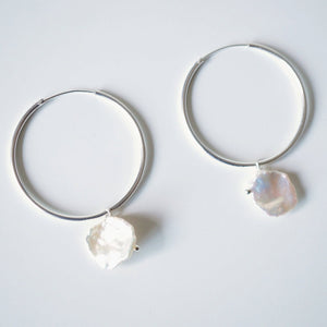Keshi Pearl Sterling Silver Large Hoop Earrings (Perla) // Gifts for her // Handmade earrings // Minimalist jewelry
