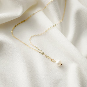 Cream Pearl on 14K Gold fill Necklace (Mona) // Gift for her // Bridal Jewelry // June birthstone