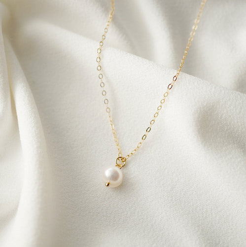 Cream Pearl on 14K Gold fill Necklace (Mona) // Gift for her // Bridal Jewelry // June birthstone