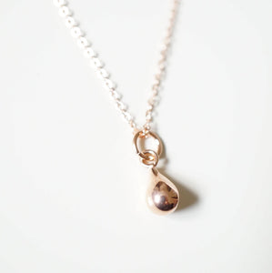 Rose Gold Tear drop Necklace (Rania) // Gift for sister // Present for mom // Dainty necklace