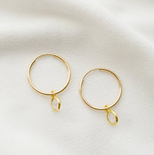 Load image into Gallery viewer, Quartz Gold Hoop Earrings (Valais)