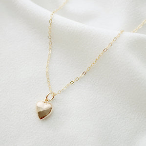 Tiny Gold Heart Necklace (Clementine) // 14K Gold filled // Gift for her // Minimalist jewelry