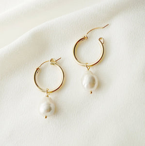 Baroque Pearl Gold Hoop Earrings (Claudette) // Bridal earrings // Handmade earrings // Wedding jewelry