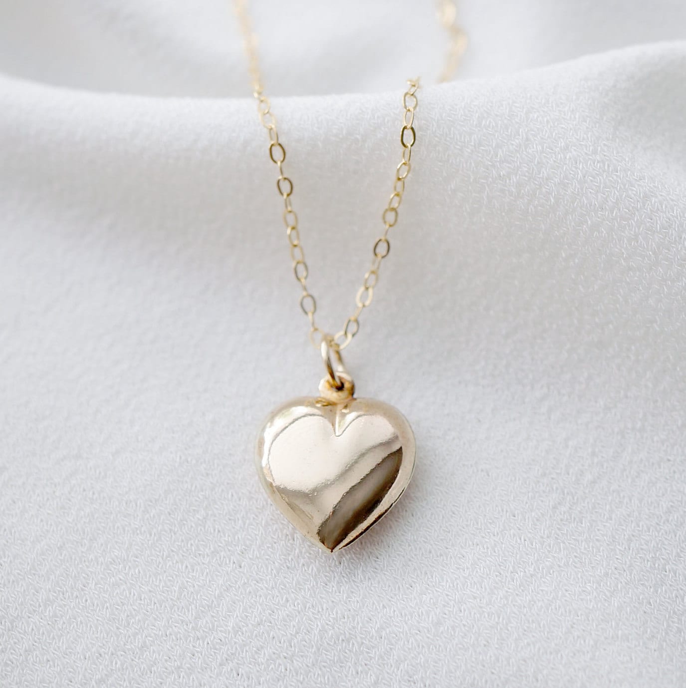 Silver Heart Necklace (Calan) // Silver Heart Pendant // Gift for her // Minimalist jewelry