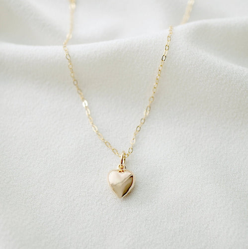 Tiny Gold Heart Necklace (Clementine) // 14K Gold filled // Gift for her // Minimalist jewelry